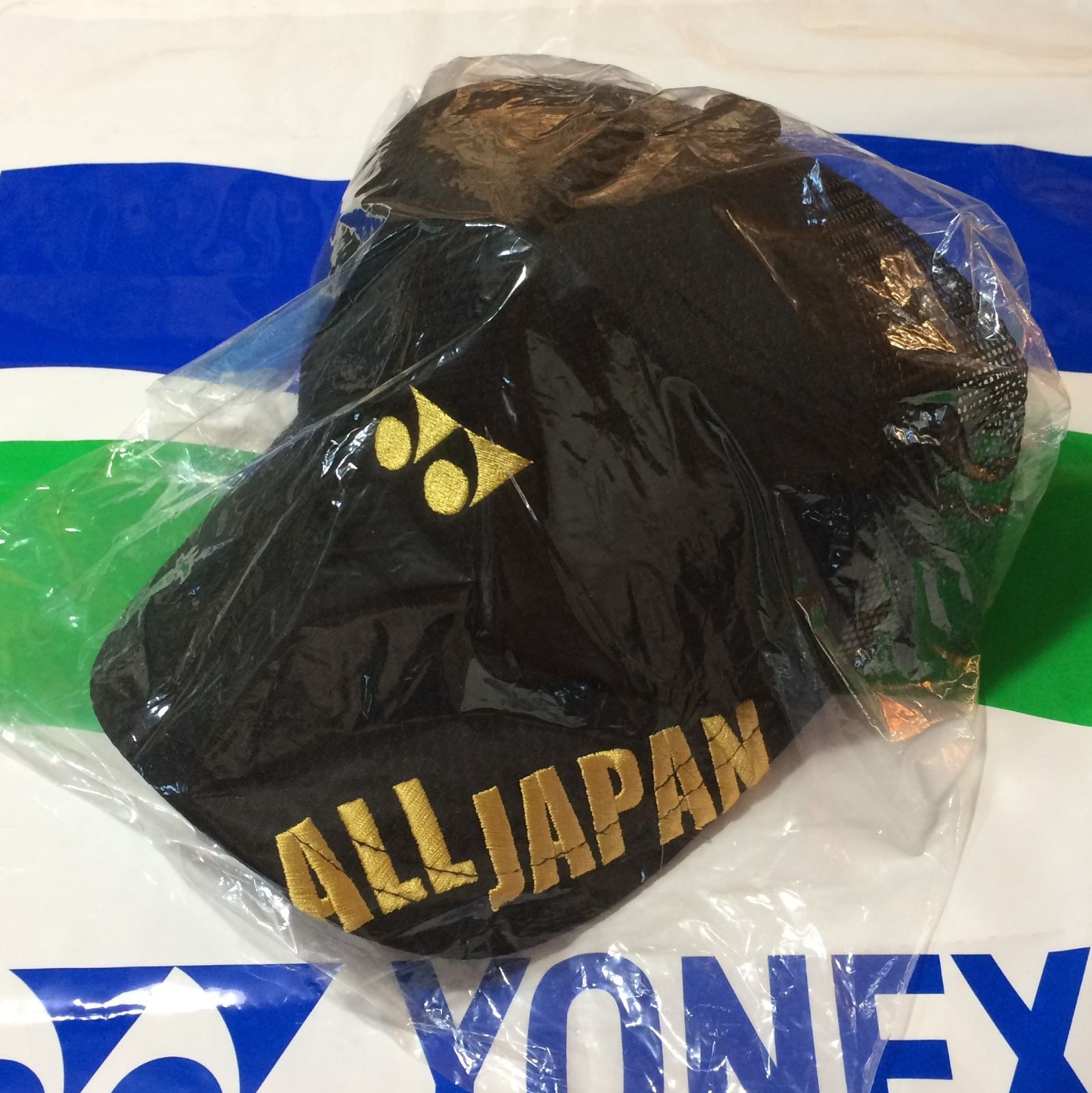 【YONEX】ヨネックス ALL JAPAN 限定キャップ新品タグ付/黒×金ポリエステル100%