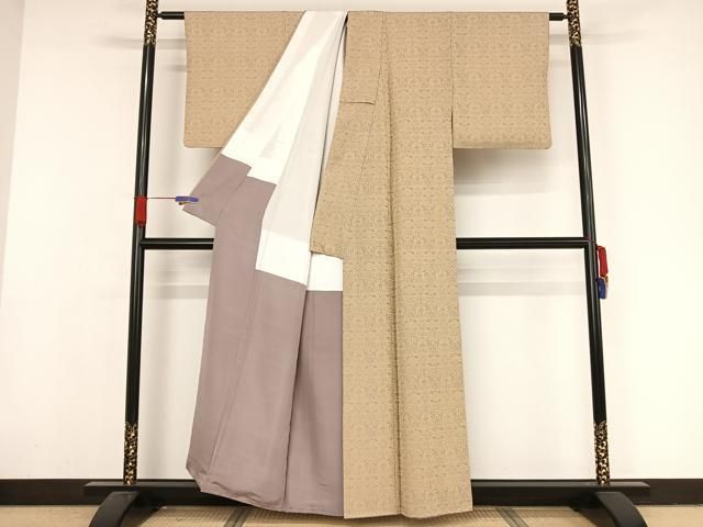 平和屋着物○伊と幸 松岡姫 風通お召 葡萄唐草文様 証紙付き 正絹 逸品