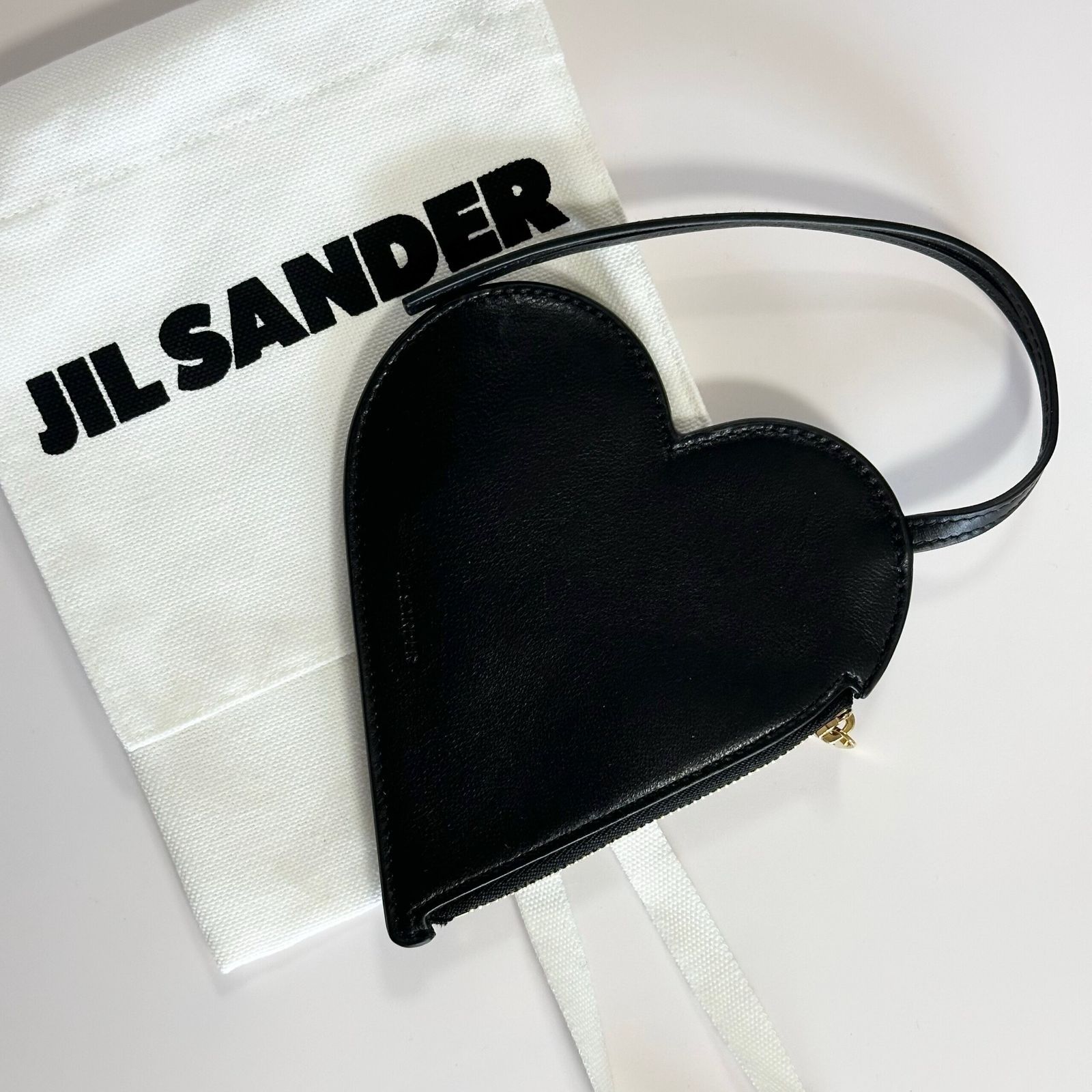 美品 ジルサンダー JILSANDER エンボスロゴ ハートシェイプ レザー  
