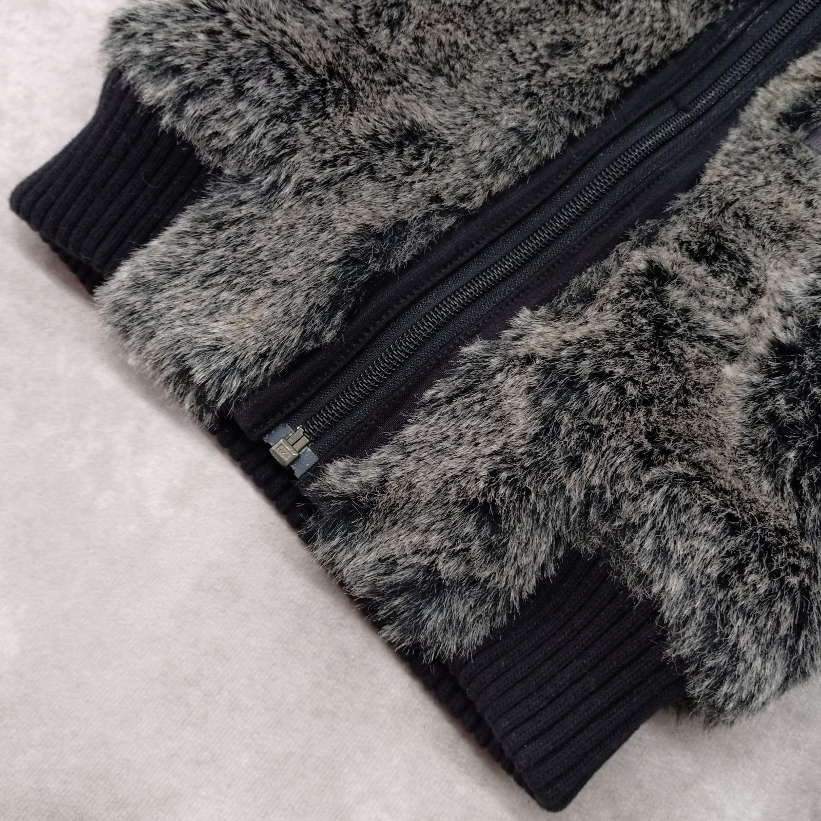 MARK&LONA マークアンドロナ ノースリーブポロシャツ ラインストーン