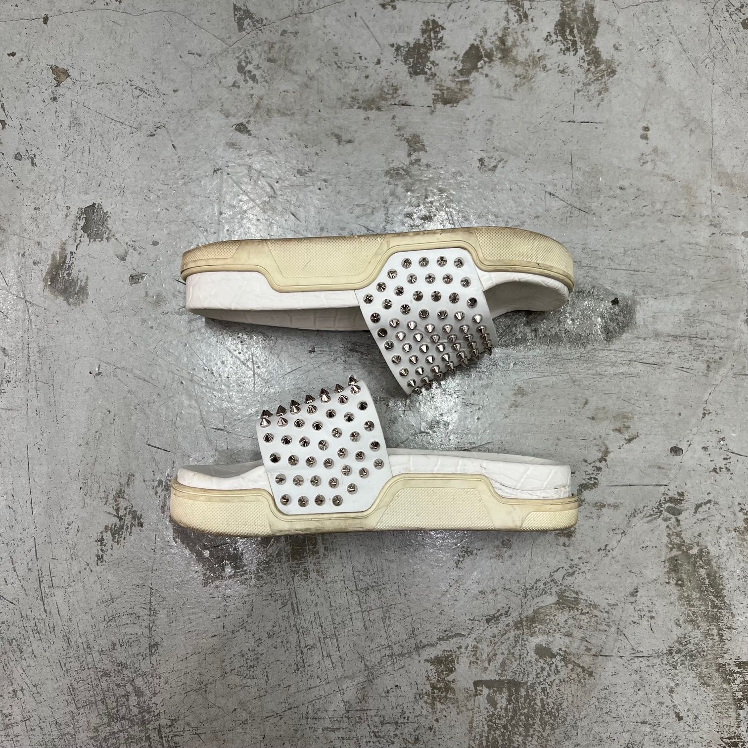 新品 クリスチャンルブタン スタッズ レザーサンダル POOL FUN 40 楽天市場】クリスチャンルブタン/CHRISTIAN LOUBOUTIN シューズ