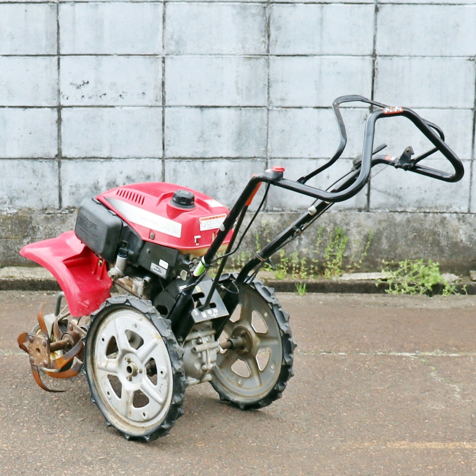 ジャンク品　ホンダ　ff300 耕運機 新潟発 ホンダ 農用トラクター FF300 サラダ ジャンク 部品取り 耕耘