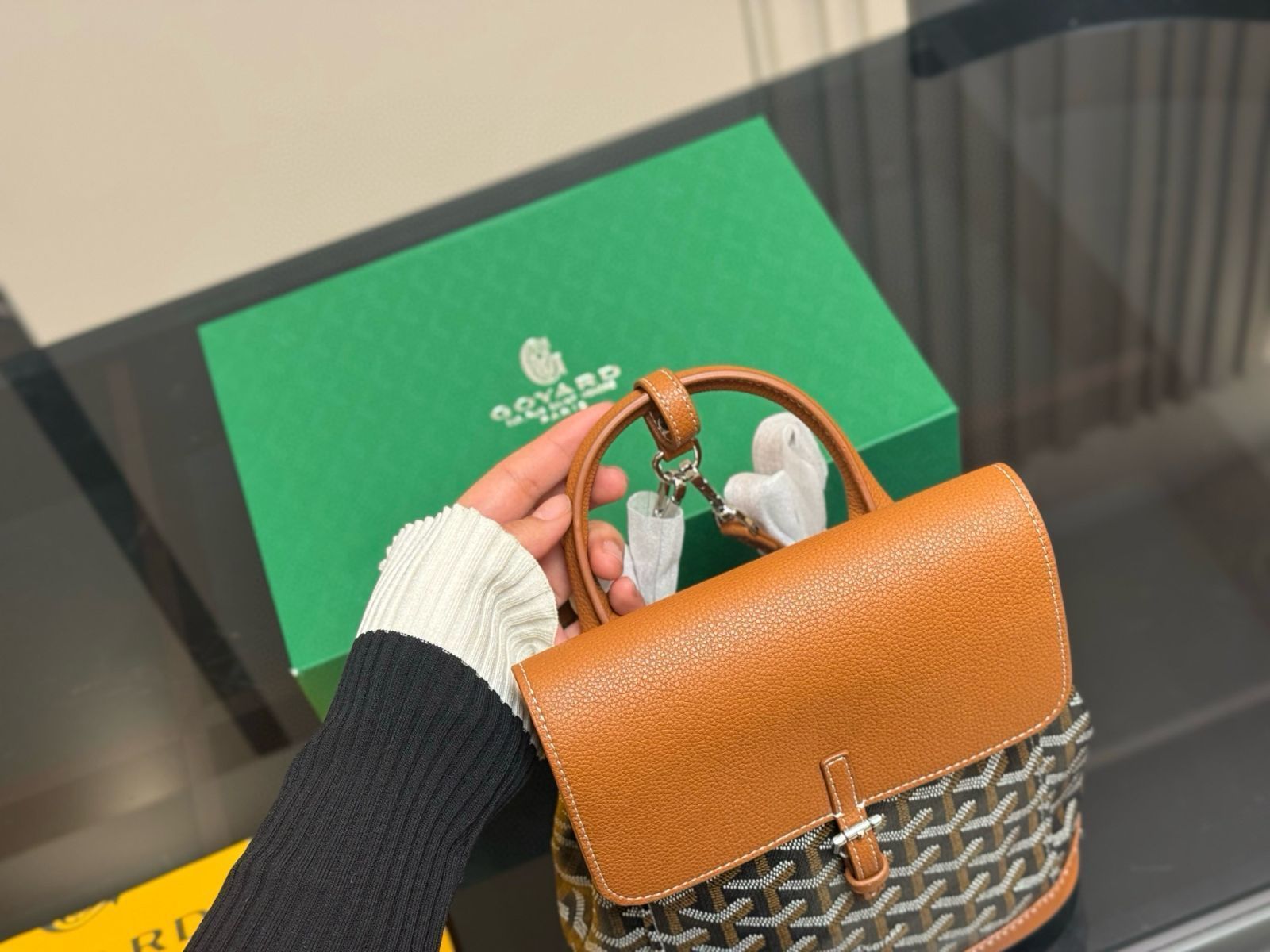 希少品◆入手困難♪【GOYARD】Alpin ミニ バックパック 2色 在庫わずか☆送料込【GOYARD】Alpin ミニ バックパックBlack/Tan