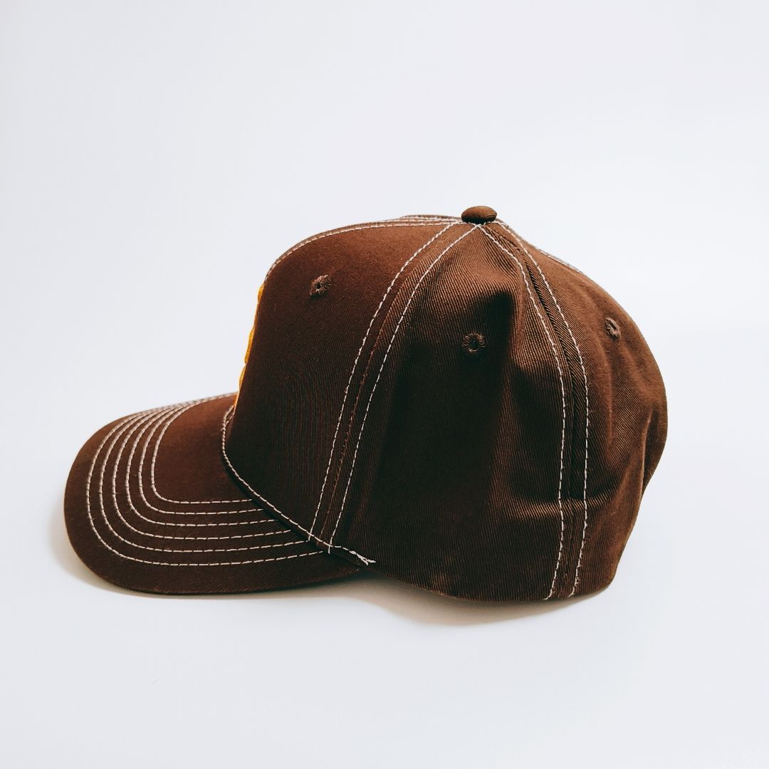 希少【新品未使用・日本未発売】UNIFORM STUDIOS キャップ パドレス 新品未使用・日本未発売】UNIFORM STUDIOS キャップ 反転ロゴ