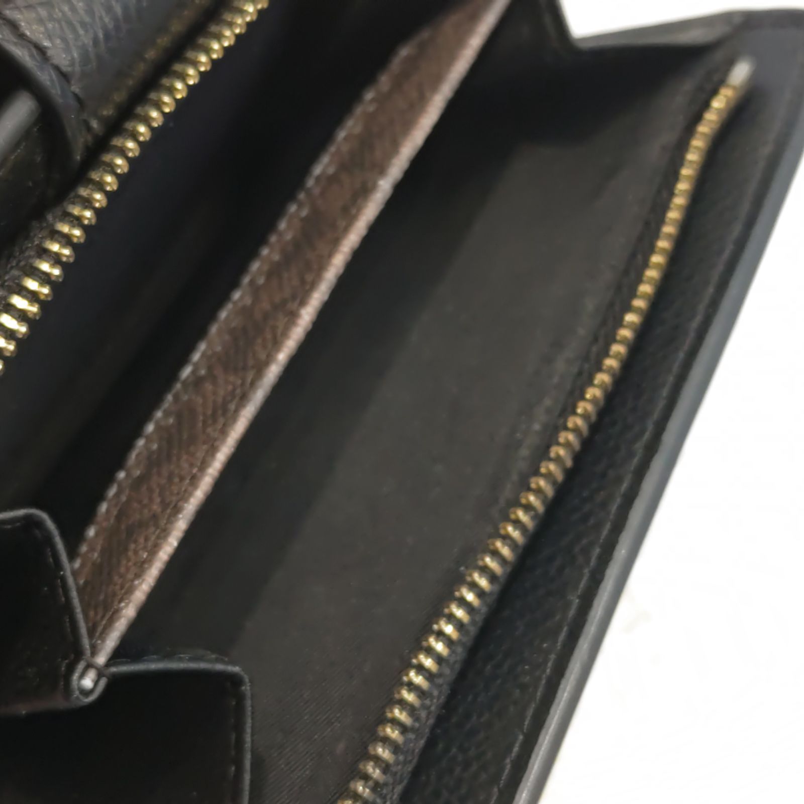 S92856 COACH