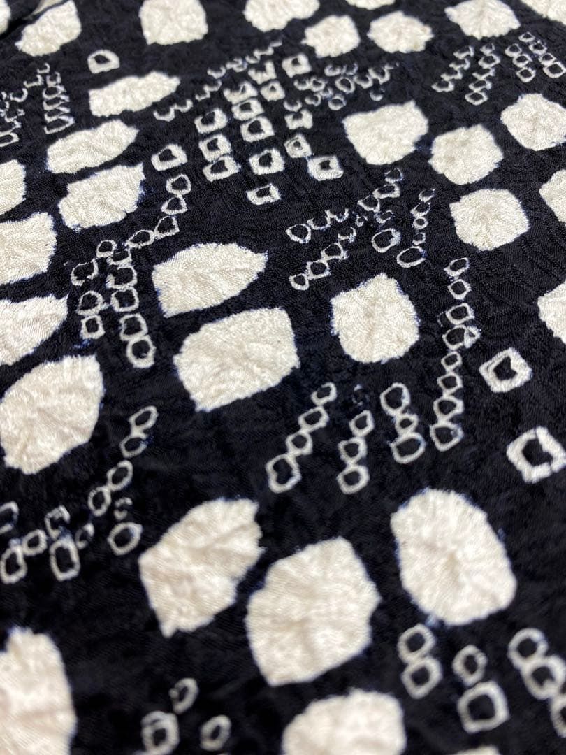 振袖 仮絵羽 総絞り 紋意匠 正絹 未仕立て品 八掛付き - メルカリ