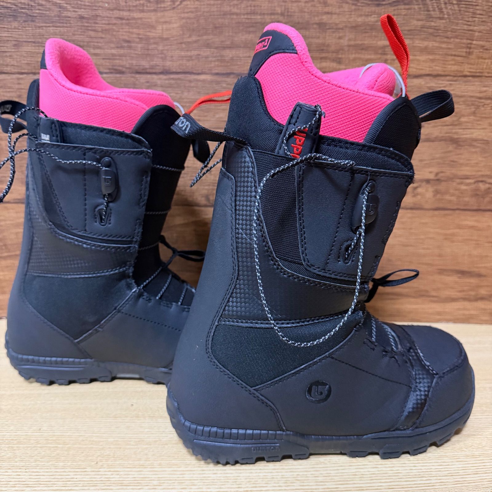 【お中元ギフト】 バートン ブーツ スノーボード モト Burton moto SNOWBOARD スノーボード メンズ ブーツ 25cm オールラウンドモデル パウダー ジャンプ グラトリ ジブ トリック フリーラン カラー ブラック ピンク 理解