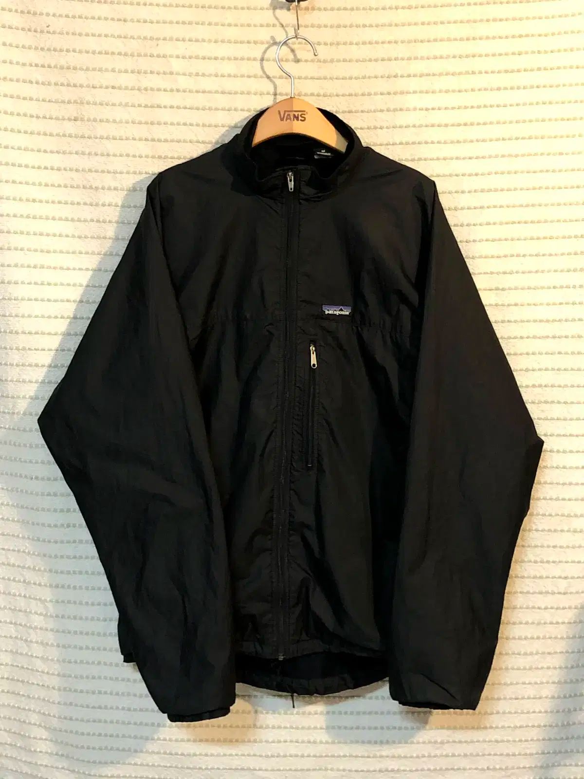 ヴィンテージ patagonia パタゴニア 黒 ウインドブレーカー ソフトシェル ジャケット 100 ー 105