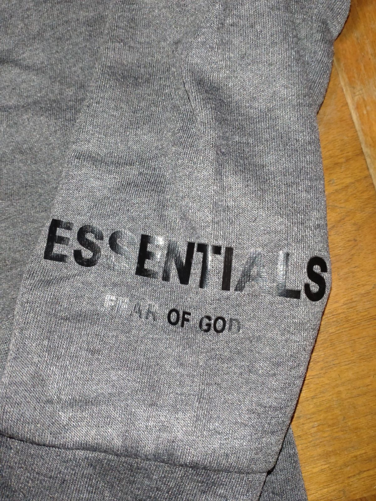 FEAR OF GOD】ESSENTIALS男女兼用プリントヒップホップパーカ - ラスKU