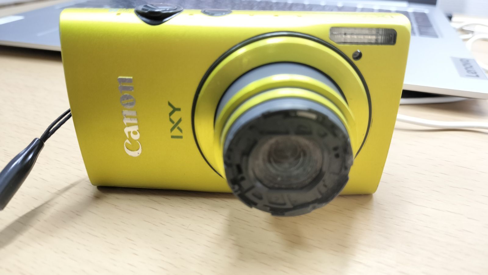 CANON IXY 600F イエロー 稼働品