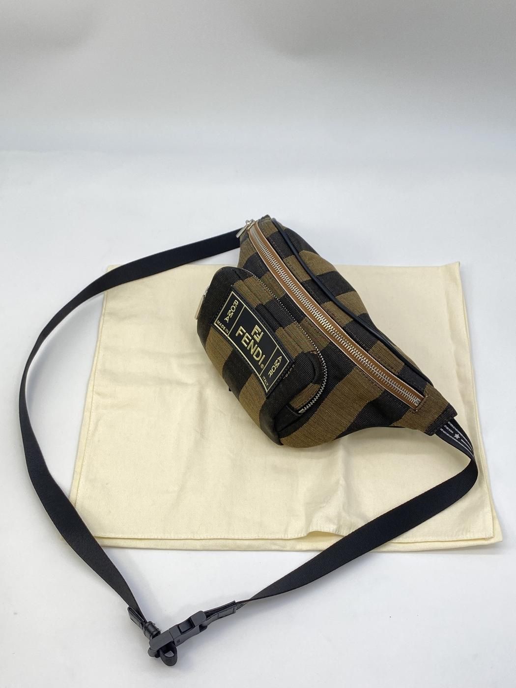1円スタートFENDI 1円 フェンディ ペカン柄 PVC×レザー リュック