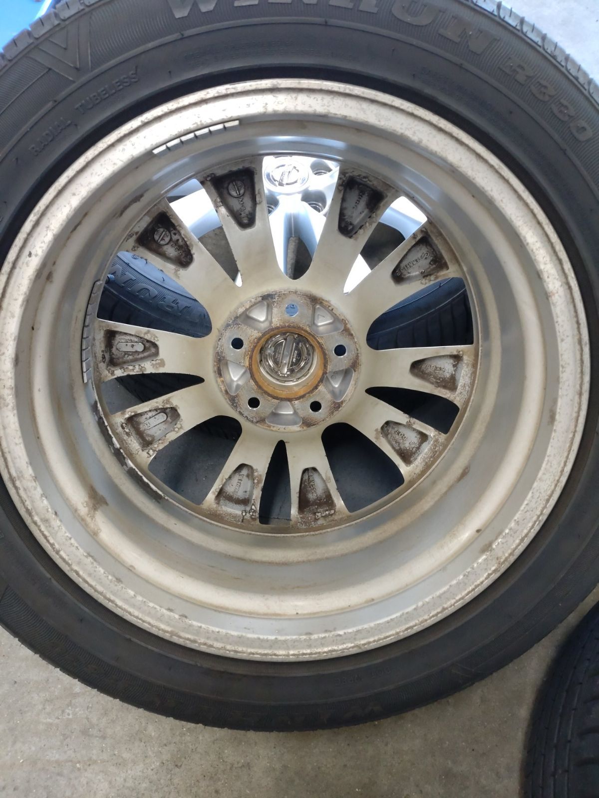 タイヤ・ホイール fuinya 日産 ニッサン フーガ Y51 純正ホイール 18×8.0J+45 114.3-5H