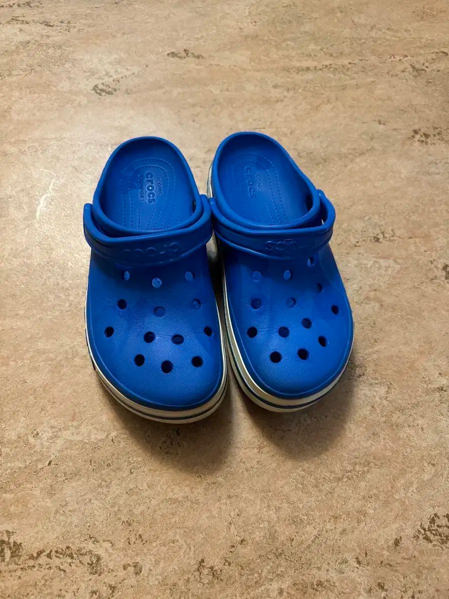 【雷市場（ポンジャン）商品韓国直送】crocs(クロックス) バヤバンド