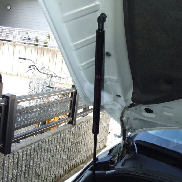 トヨタ TOYOTA 純正 GX81 MX83 JZX81 ボンネット ダンパー フード 右 RH 運転席 単品 マーク2 クレスタ チェイサー パーツ エンジン タイヤ バンパー 検索 マフラー