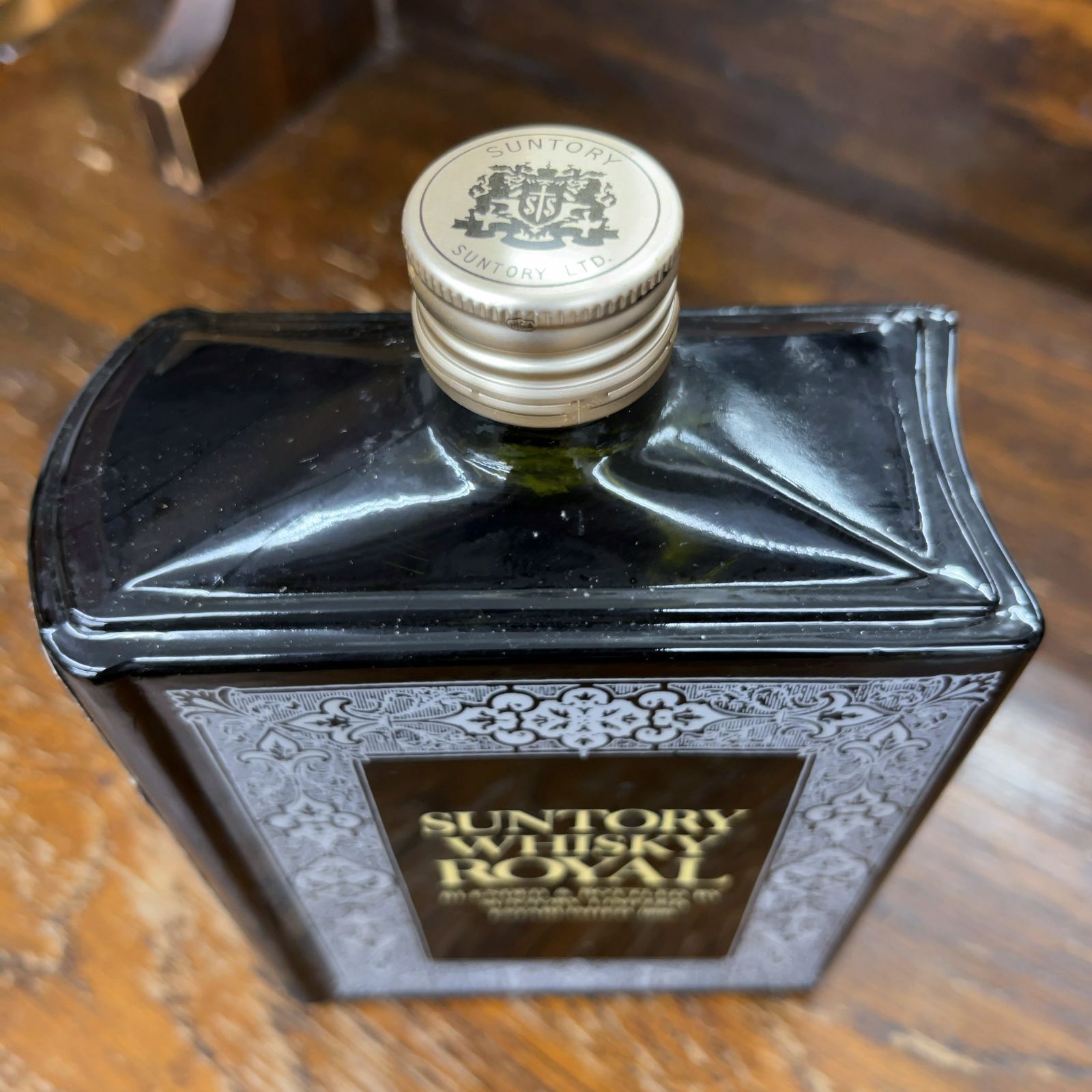 愛知県限定：サントリー ROYAL 15年 660ml 40% ローヤル サントリー 