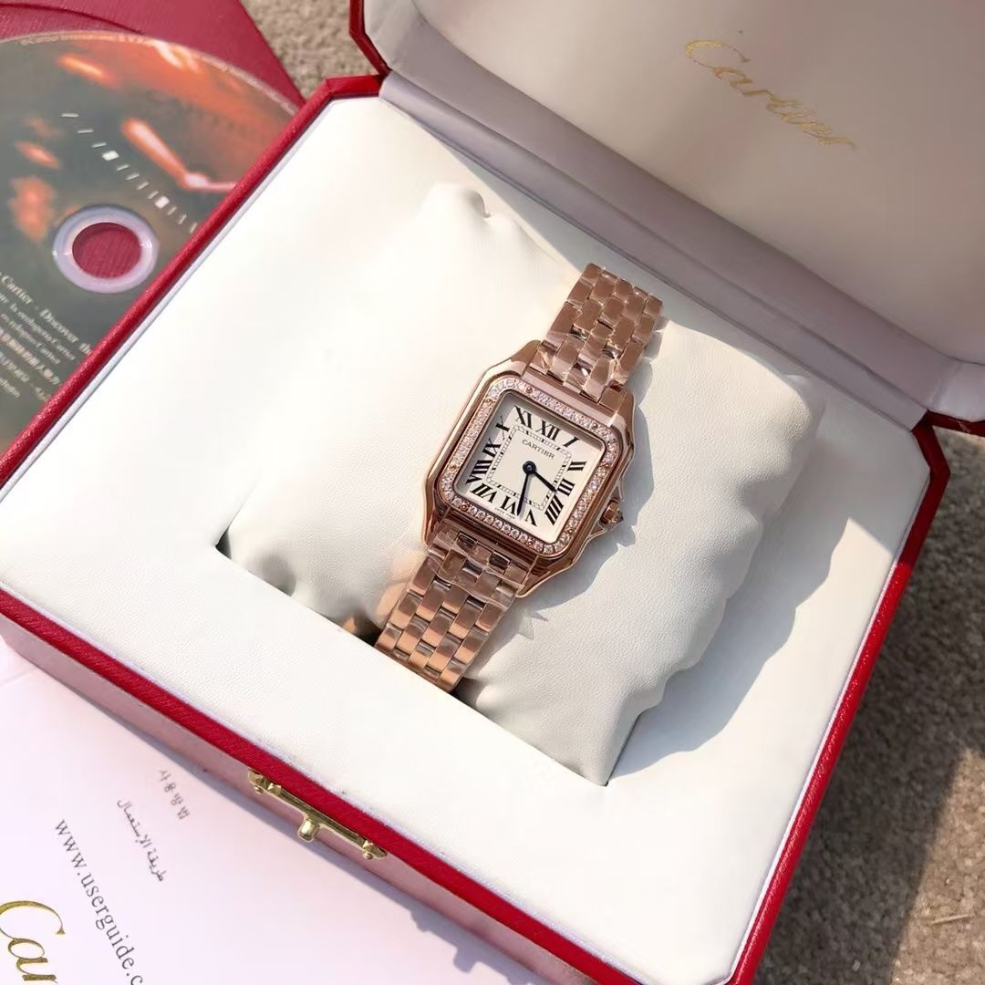 ご購入大歓迎です 新品未使用 箱付 Cartier 腕時計 ピンク 自動