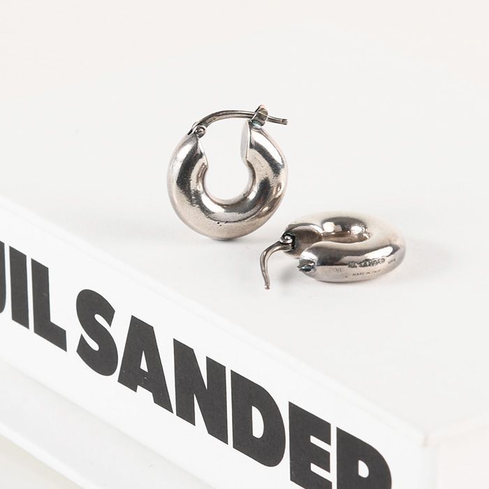 訳あり BOX破損 JIL SANDER ジルサンダー 財布 二つ折り財布 ポケット ジップ 本革 ブラック 黒 J25UI0003 P4966 返品不可 訳あり BOX破損 JIL SANDER ジルサンダー 財布 二つ折り財布 ポケット