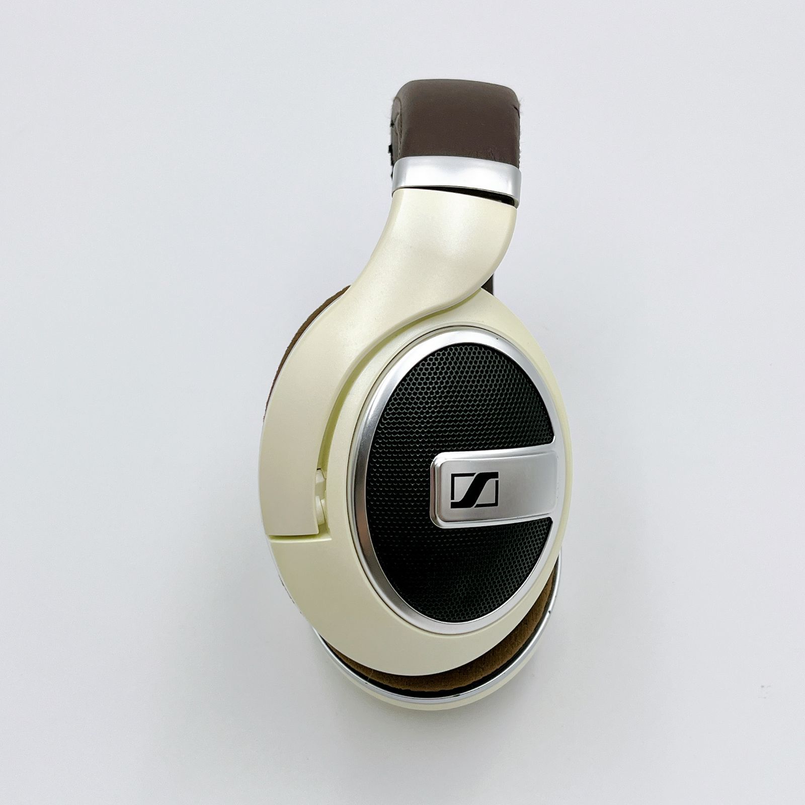 Sennheiser ヘッドホン HD599 アイボリー Amazon.com: SENNHEISER HD 599 Open Back Headphone, Ivory