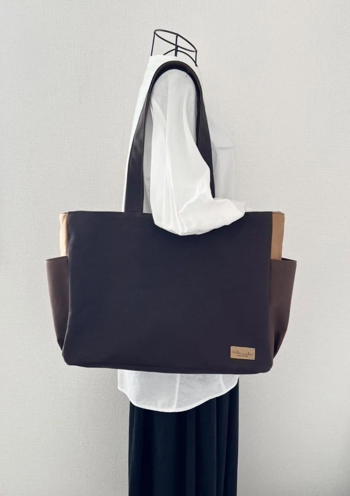 XLサイズ 底板付き ブラウン系 8号倉敷帆布使用 サイドポケット 大きめトートバッグ 底板付き 肩掛けバッグ akaneko