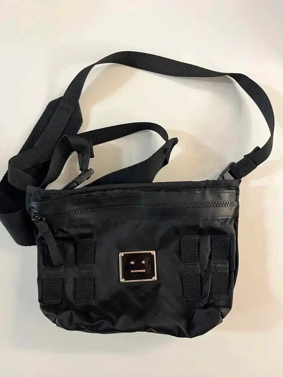 S*n様 Acne Studios メッセンジャーバッグ 楽天市場】Acne Studios アクネストゥディオズ ショルダーバッグ