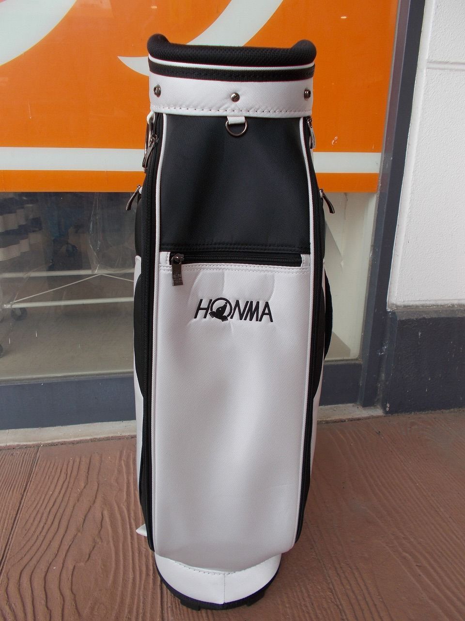 良好☆HONMA キャディバッグ ホワイト/ブラック 軽量 ホンマ