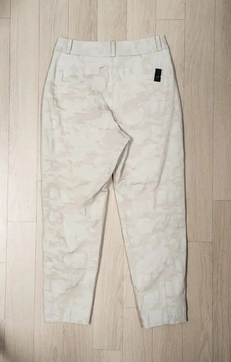 ゴルフパンツ S