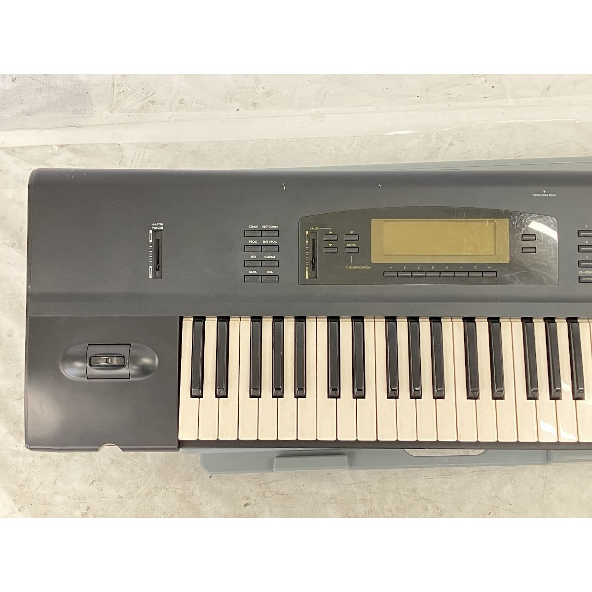 動作保証】KORG 01/WFD シンセサイザー 電子ピアノ 61鍵盤 楽器 コルグ 