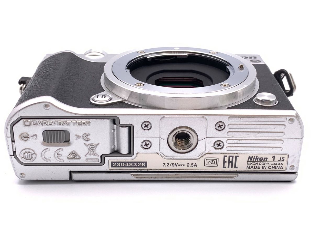  並品 ニコン Nikon 1 J 5 ボディ シルバー ミラーレス一眼 デジタルカメラ