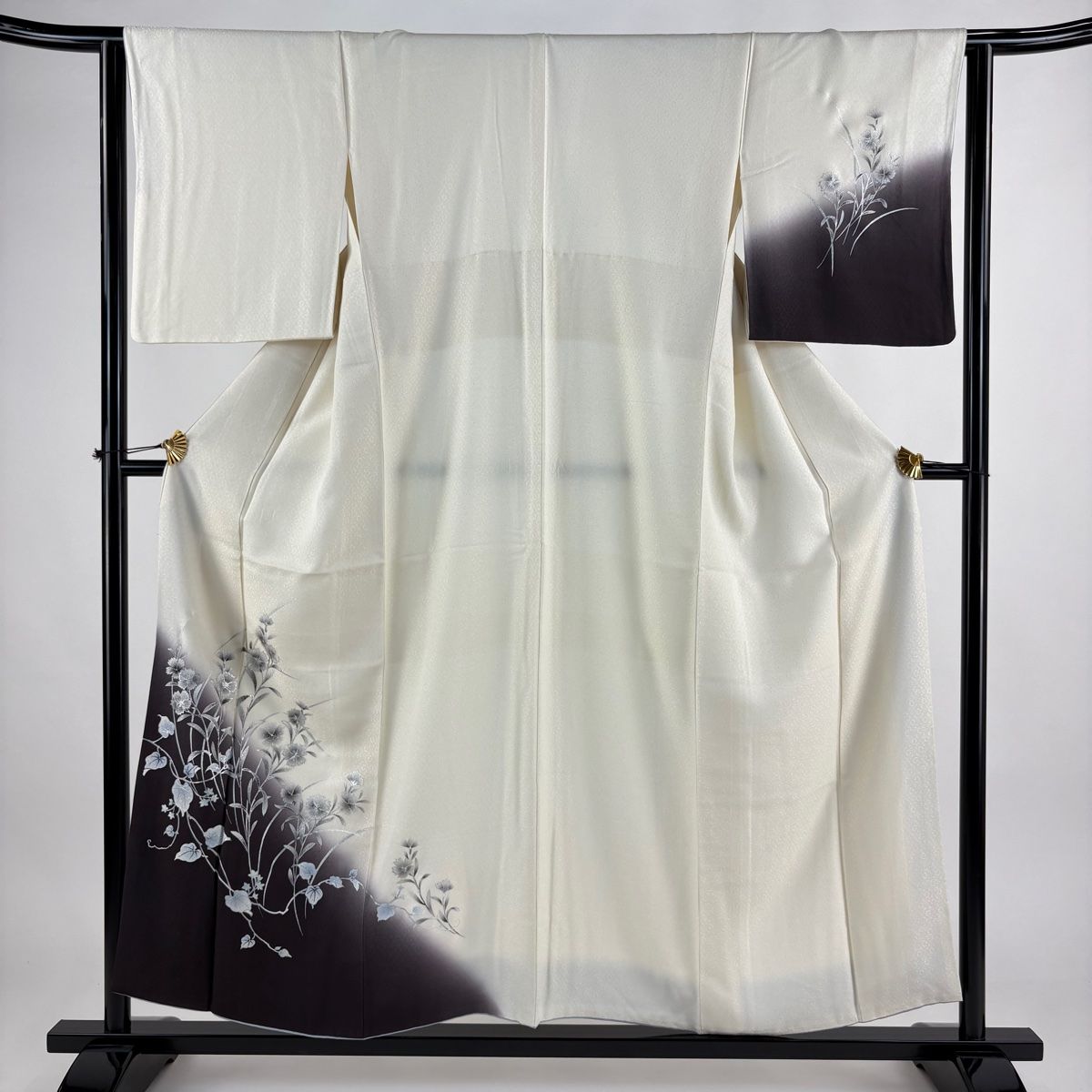 付下げ 身丈154.5cm 裄丈63cm S 袷 撫子 蔦 銀彩 ラメ クリーム 正絹 名品