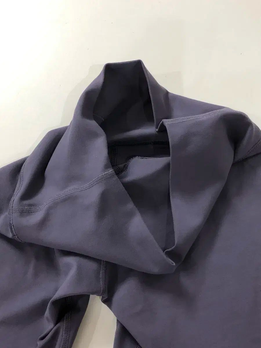 lululemon ルルレモン 位置合わせ ショートパンツ 6 インチ レギンス