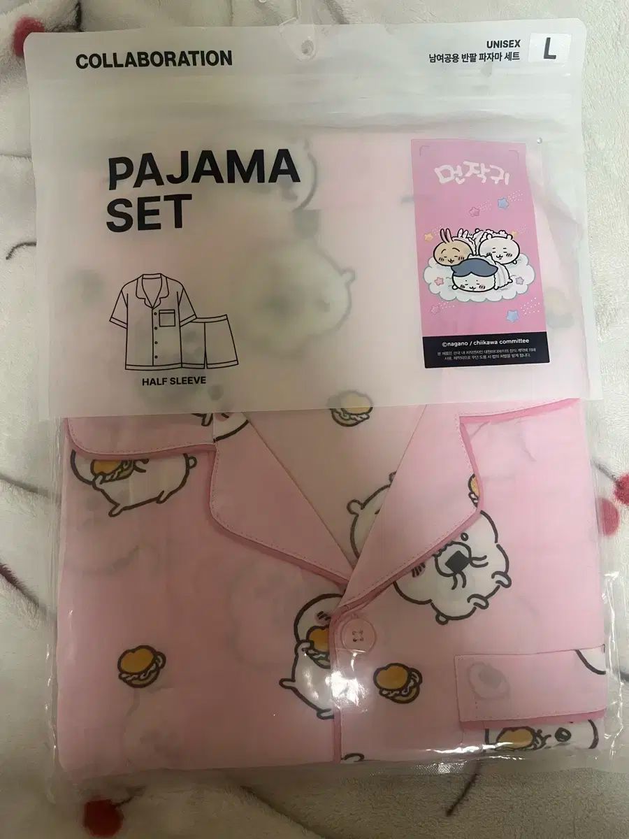 SPAO ちいかわ　パジャマセット　レディース　S 未使用未開封　韓国限定 ちいかわ 韓国限定 パジャマ Mサイズ 半袖 ハチワレ ユニ