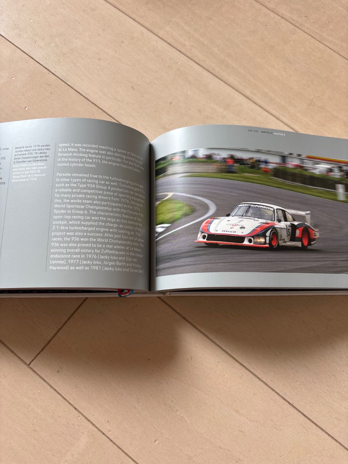 PORSCHE ポルシェ ポルシェミュージアム 70周年記念冊子 - メルカリ