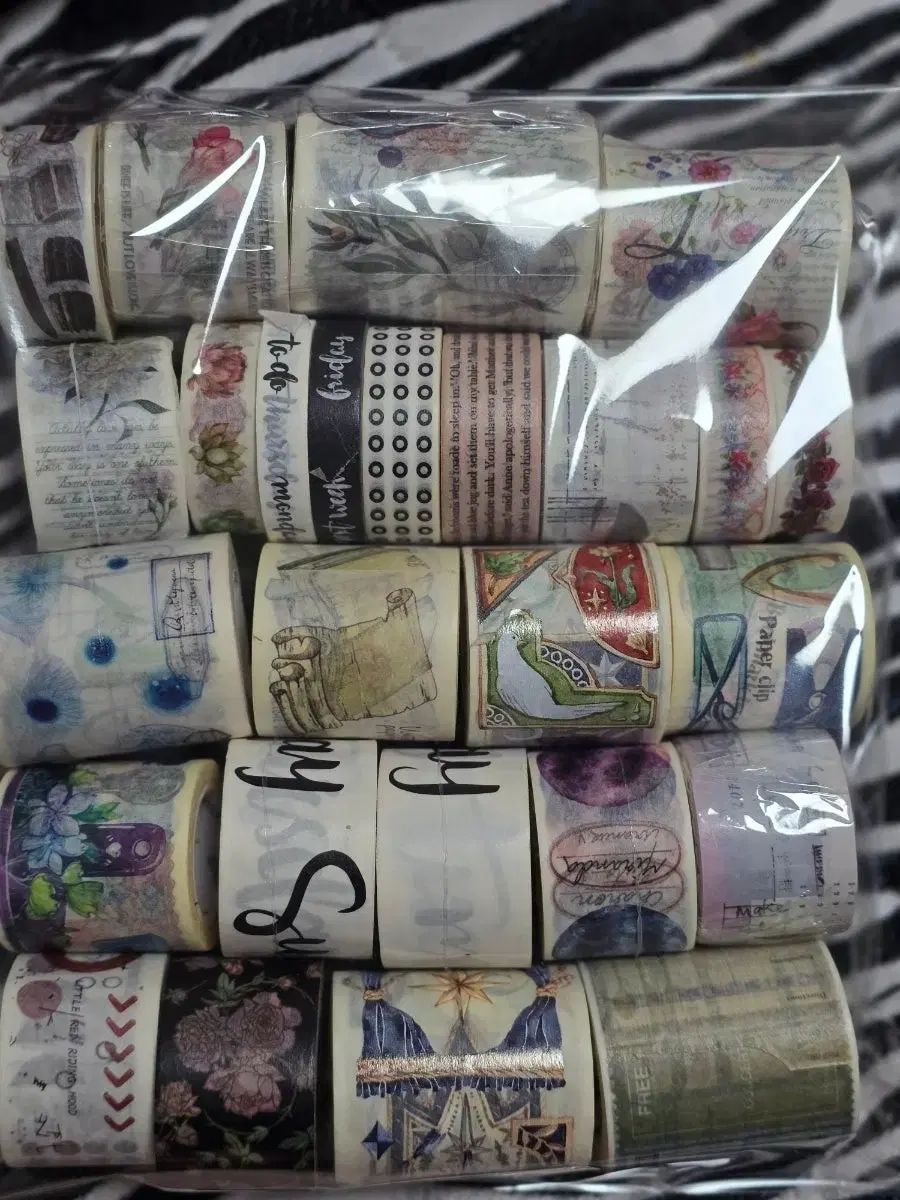 kuku 公式商品のみページ マテイバッチ