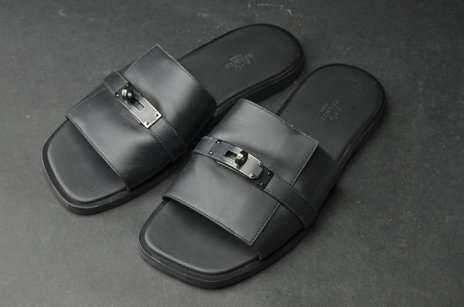 美品】エルメス サンダル【ガブリエル】黒 ソーブラック 金具 正規品  