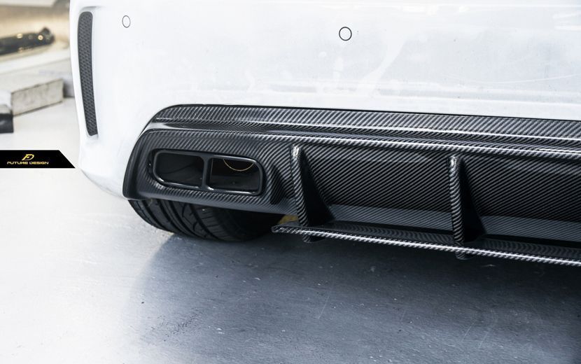 FUTURE DESIGN】BENZ メルセデス・ベンツ W176 Aクラス AMGバンパー用