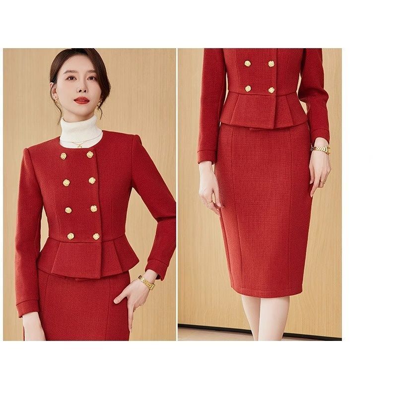 女性