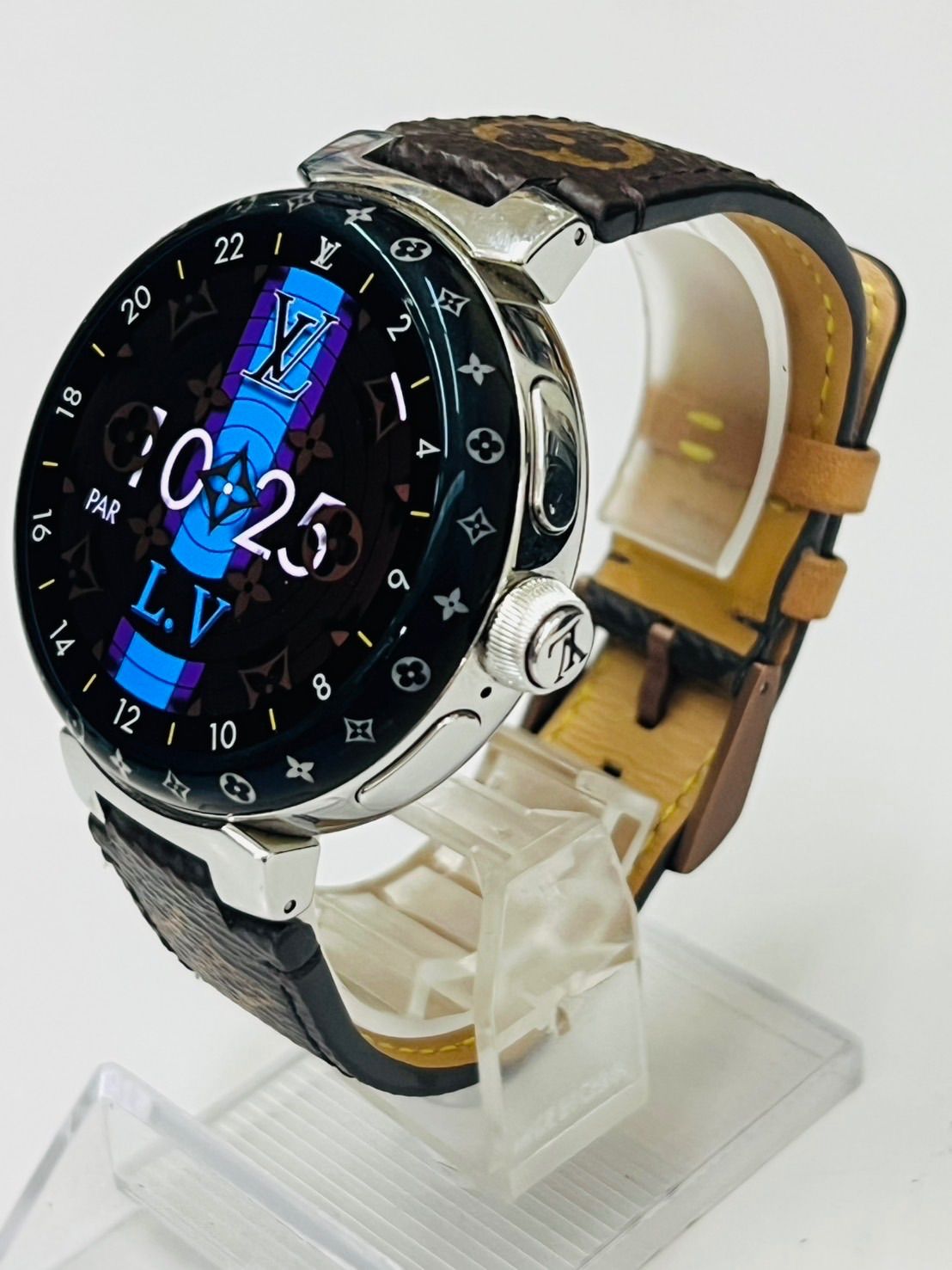 ルイヴィトン タンブールホライゾンV3　 QAD00Z LOUIS VUITTON タンブール ホライゾン ライトアップ Ref.QAD00Z