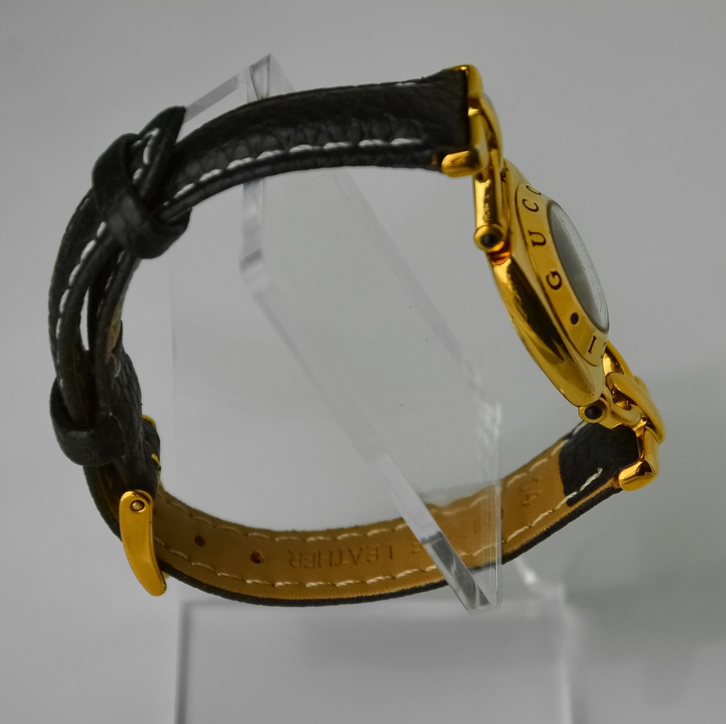 GUCCI グッチ 6300L レディース ベルト、電池新品(44) - メルカリ