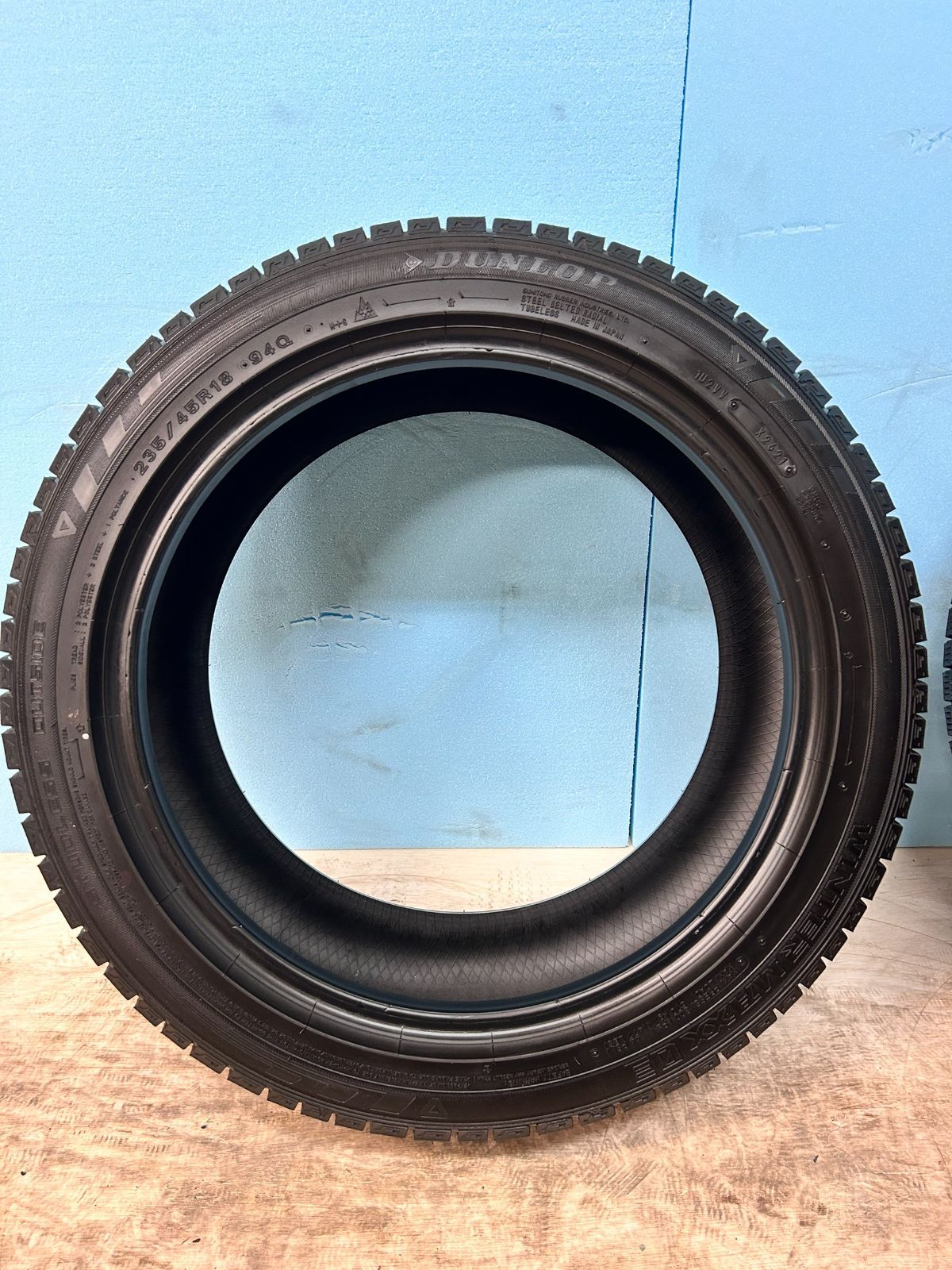 235|45|R18 X03 スタッドレス ダンロップ WINTERMAXX03 18インチ ４本セット R18No7