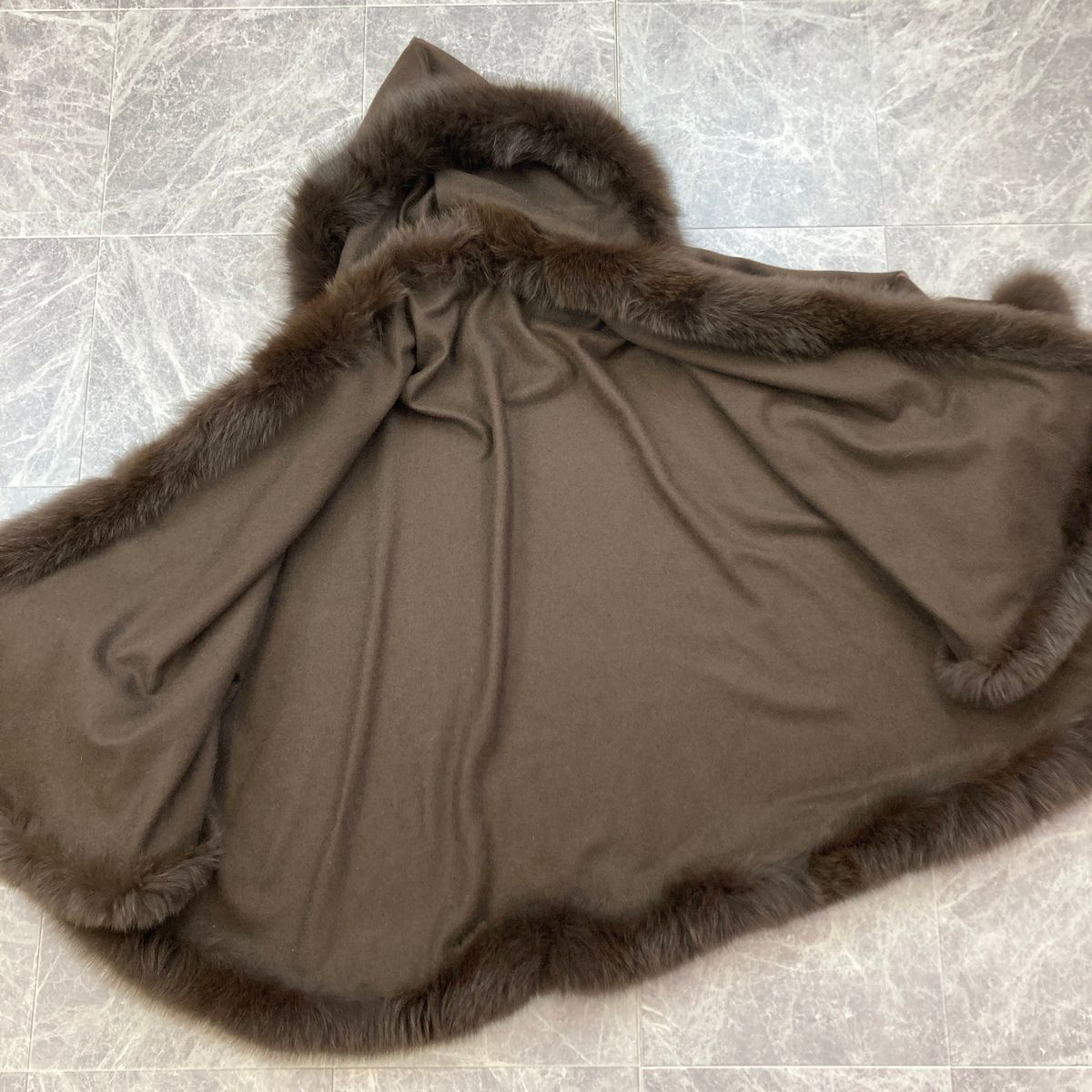 サガファーズ ケープ