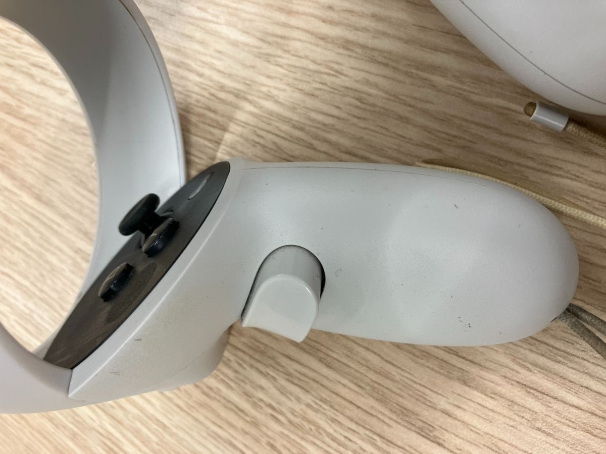 ジャンク メタクエスト2 Meta Quest2 左右 コントローラー - メルカリ