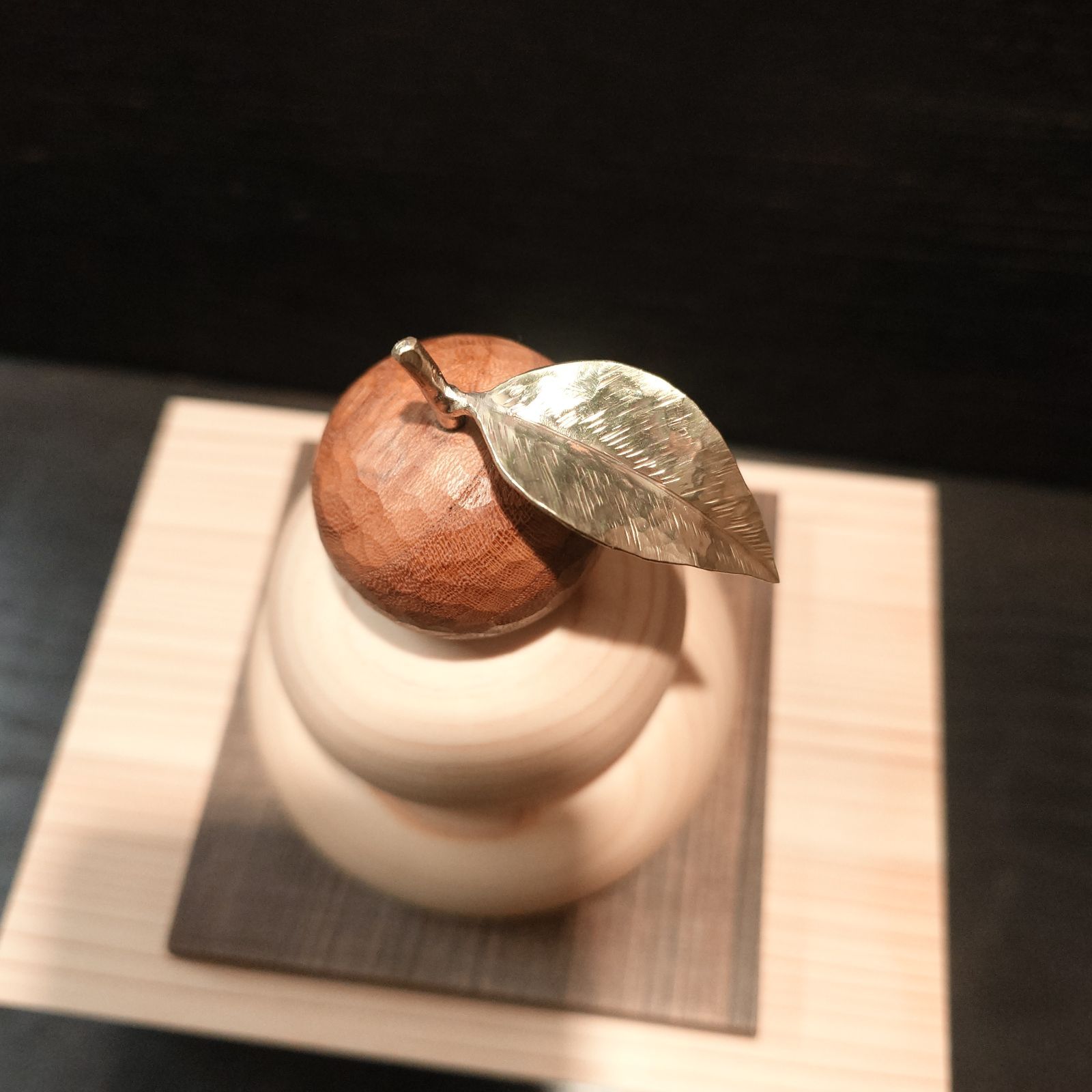 手彫りみかん 木箱入り