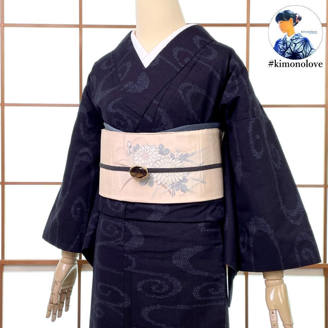 真綿紬 着物 袷 正絹 観世水 濃藍 kimonolove リユース品 オゾン消臭サービス A-2166