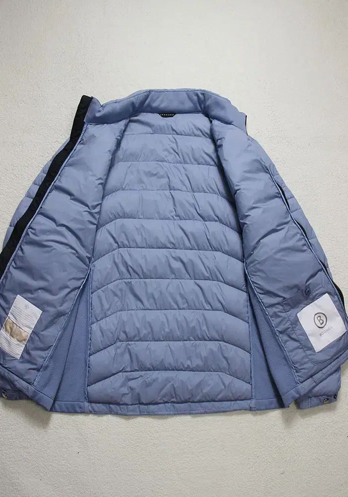 軽量グースダウンジャケット