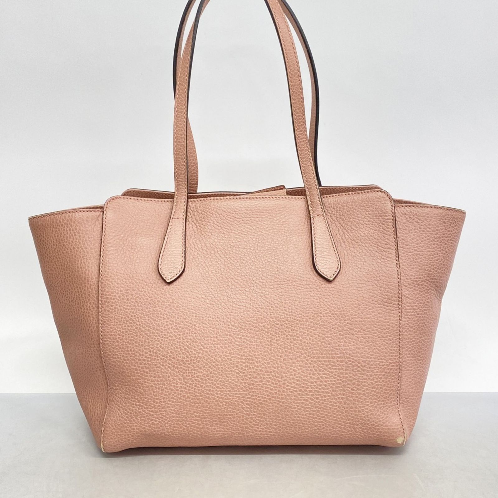 Gucci グッチ