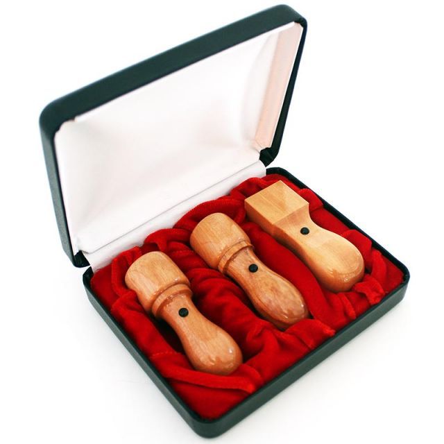 法人設立ケース付き3点セット角印　銀行印　代表取締役印　黒水牛　印鑑 はんこ 法人 会社設立 実印 銀行印 角印 送料無料 法人印鑑 法人印鑑 3点セット ケース付き キャンペーン 3本 斧折樺 天丸 丸印