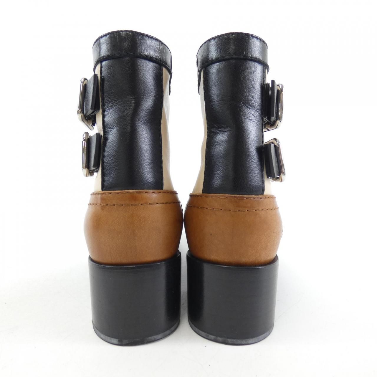 シャネル CHANEL ブーツ - メルカリ 