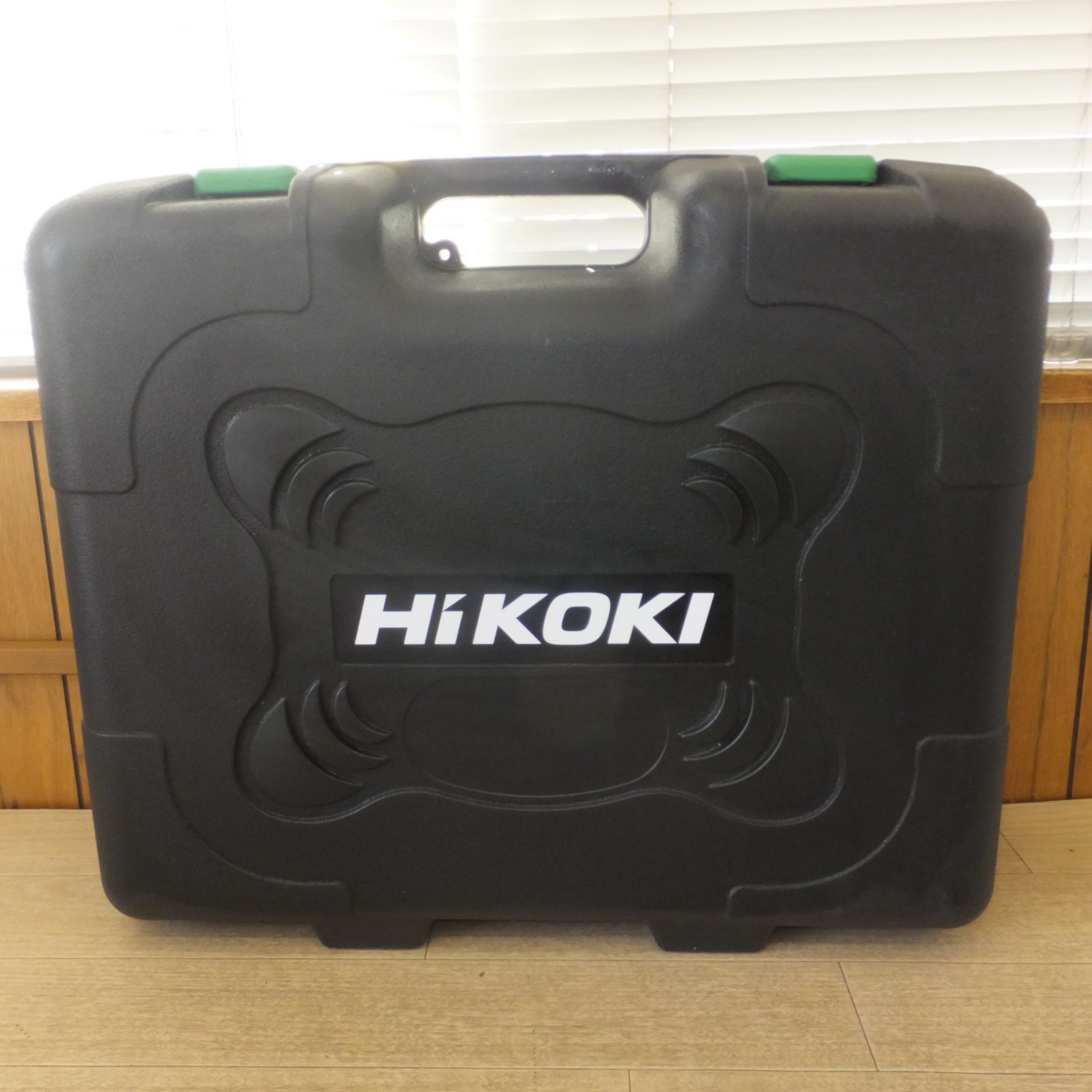 HiKOKI