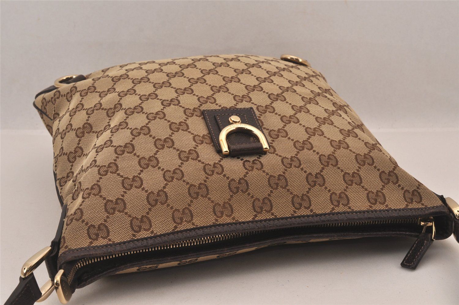 【美品】GUCCIグッチ ショルダー　アビー GG柄 GGキャンバス　特価品 GUCCI グッチ オールドグッチ ベージュ GGスプリームキャンバス