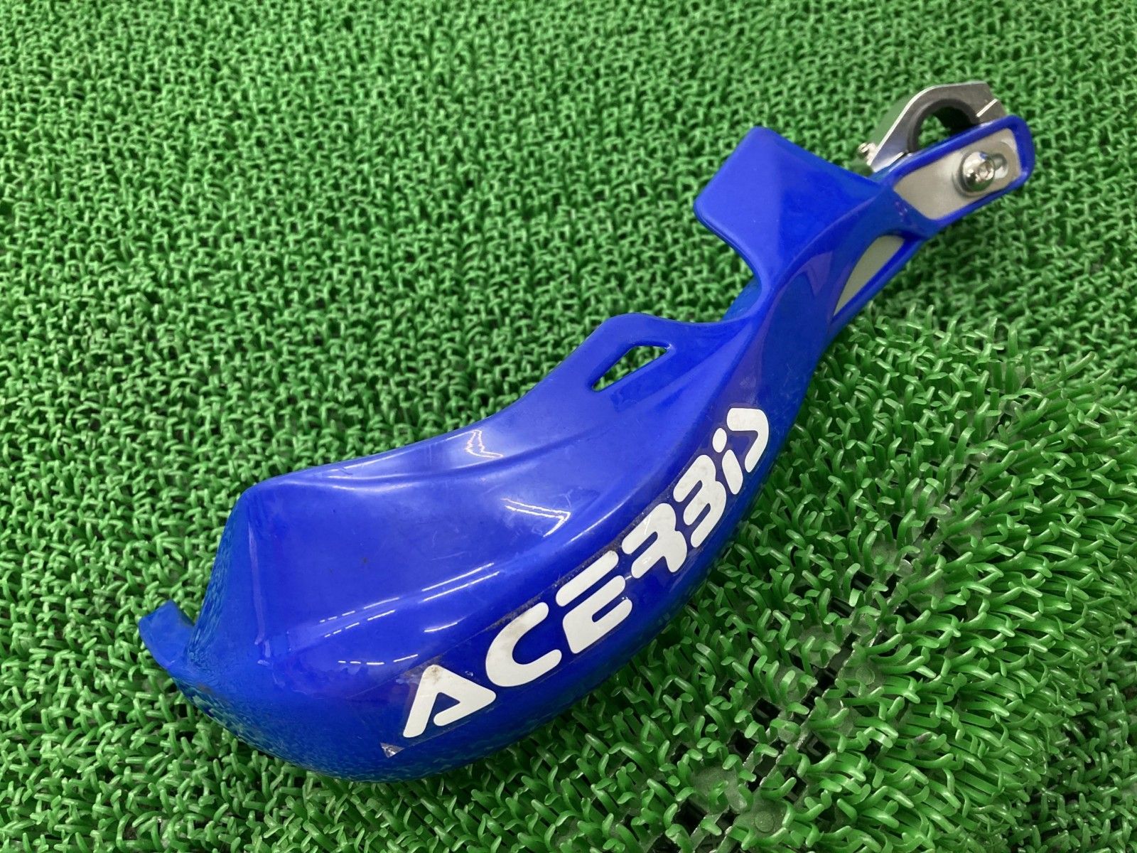 限定セール，得価 アチェルビス製Dトラッカー ナックルガード 右 青